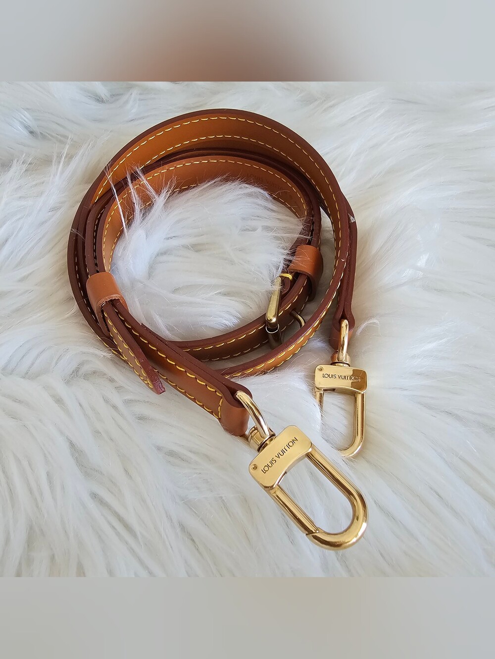 🔥 LV Strap 🔥 - Picture 1 of 4